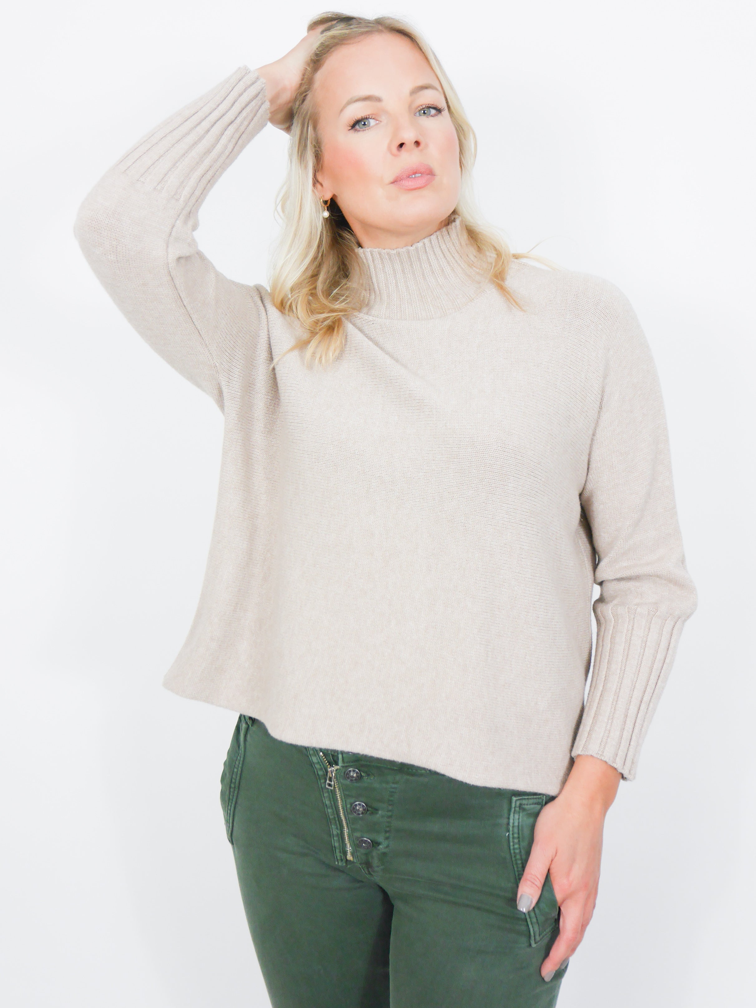 Amara Knit Taupe