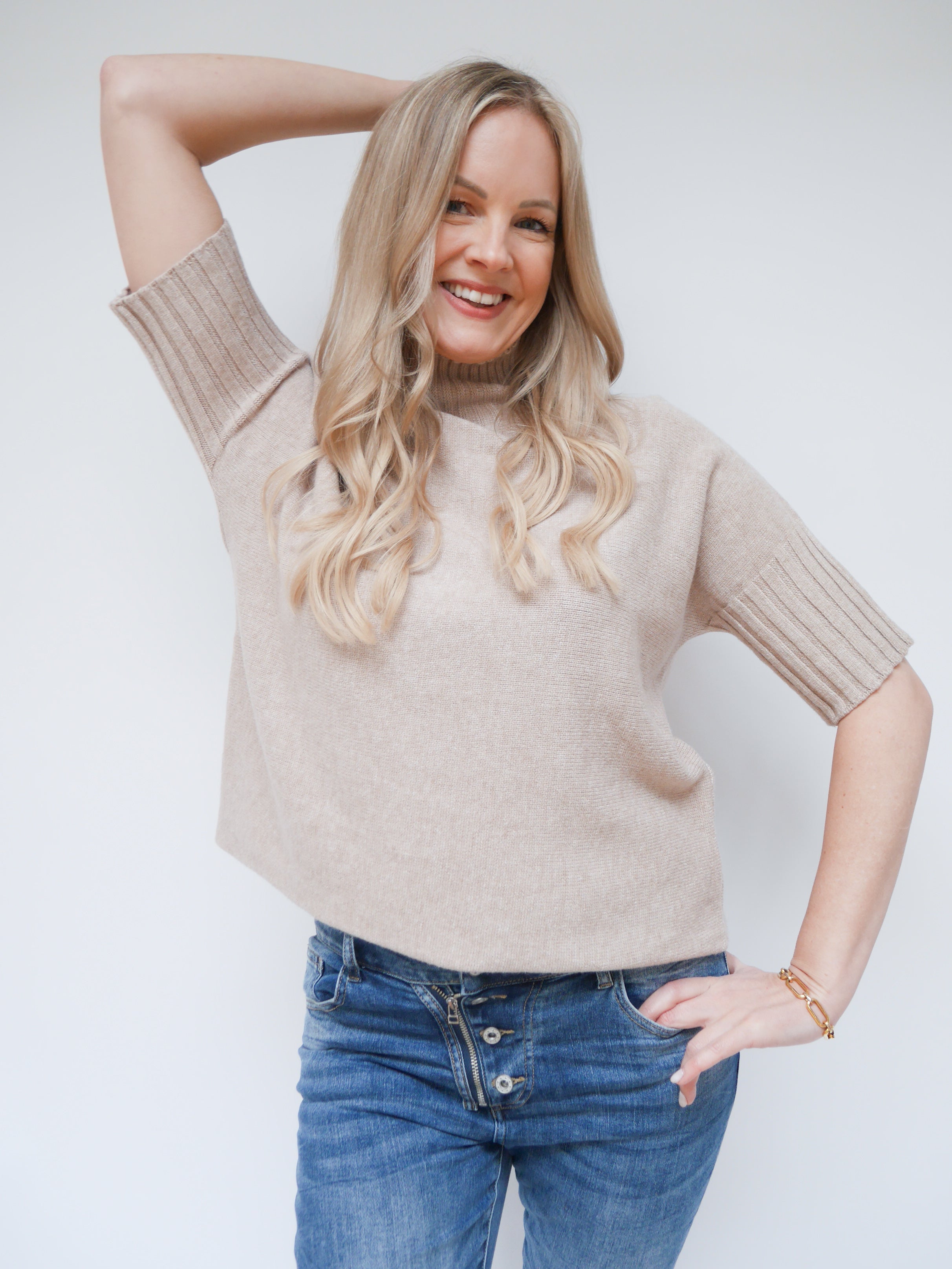 Eleanor Knit Biscuit