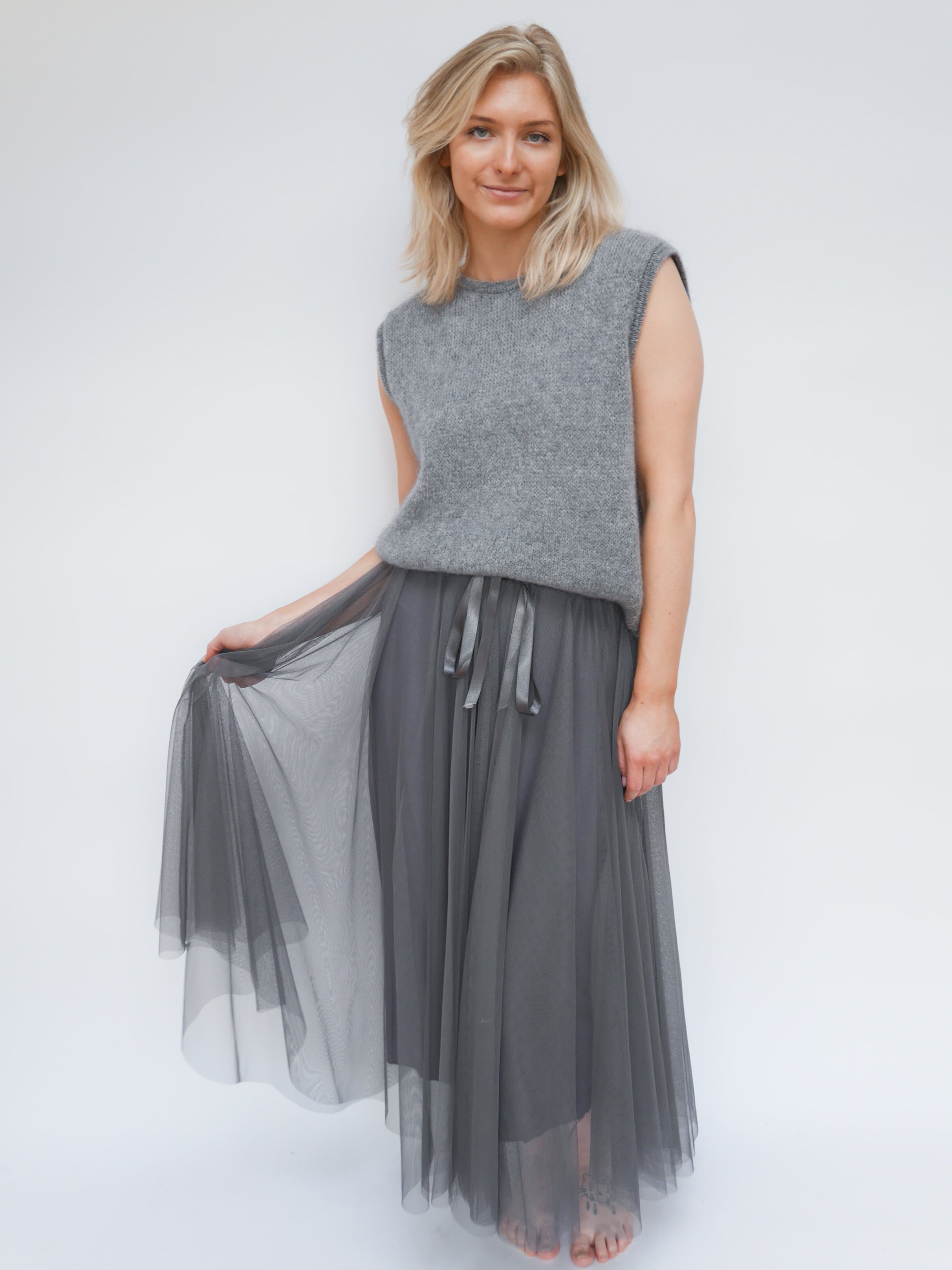Tulle Skirt Charcoal