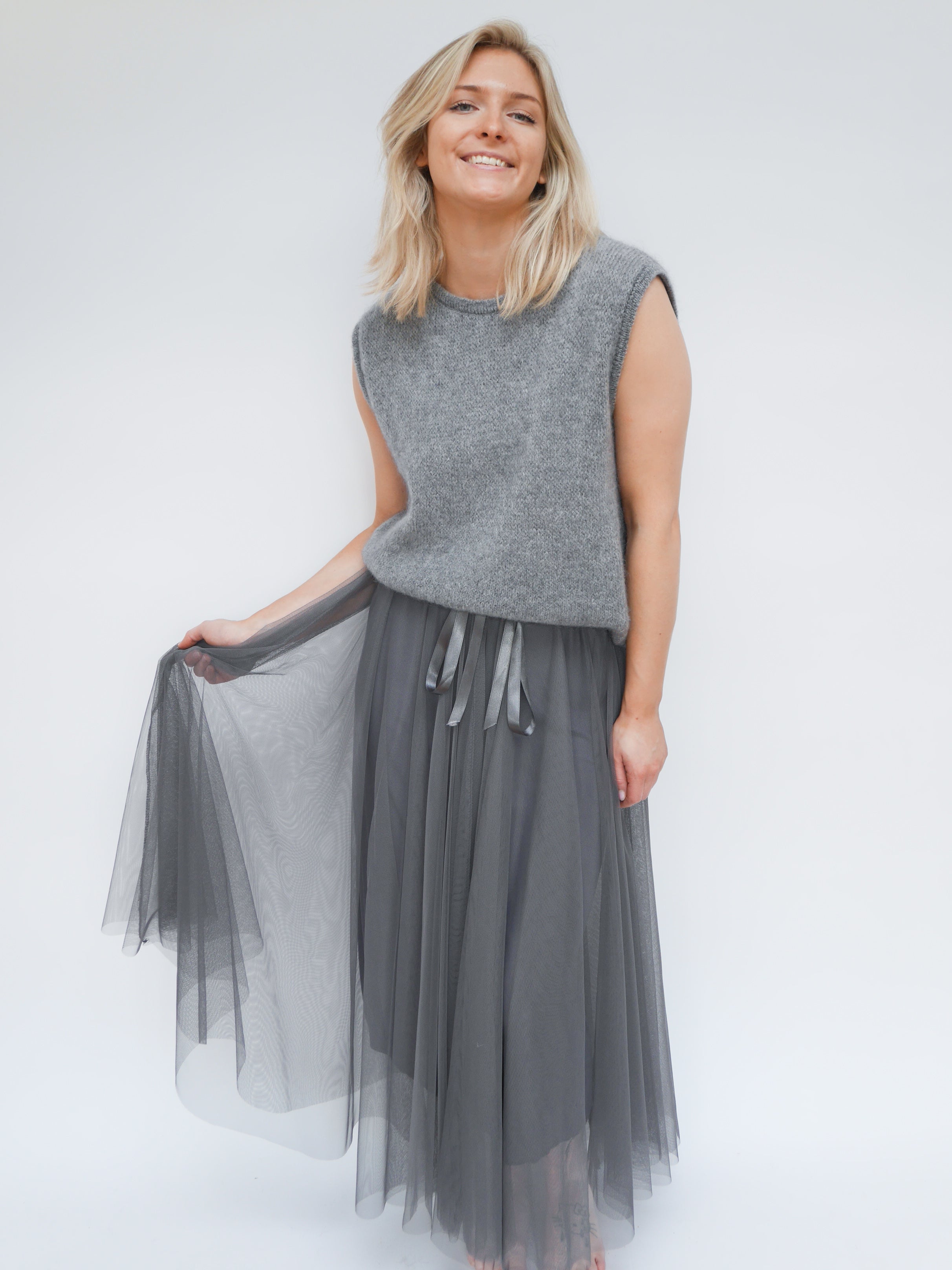 Tulle Skirt Charcoal