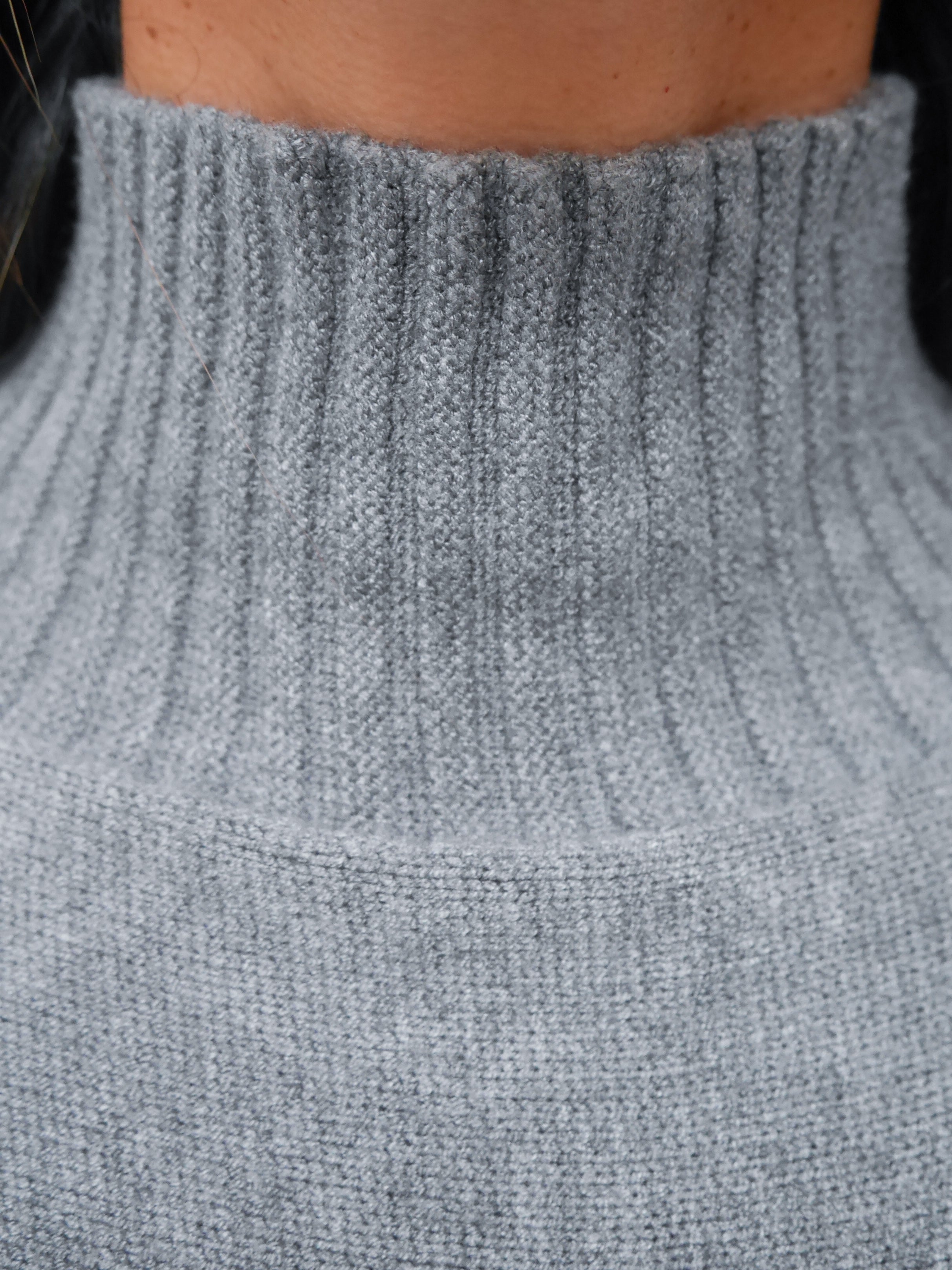 Amara Knit Grey