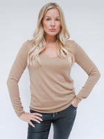 Susie Top Camel