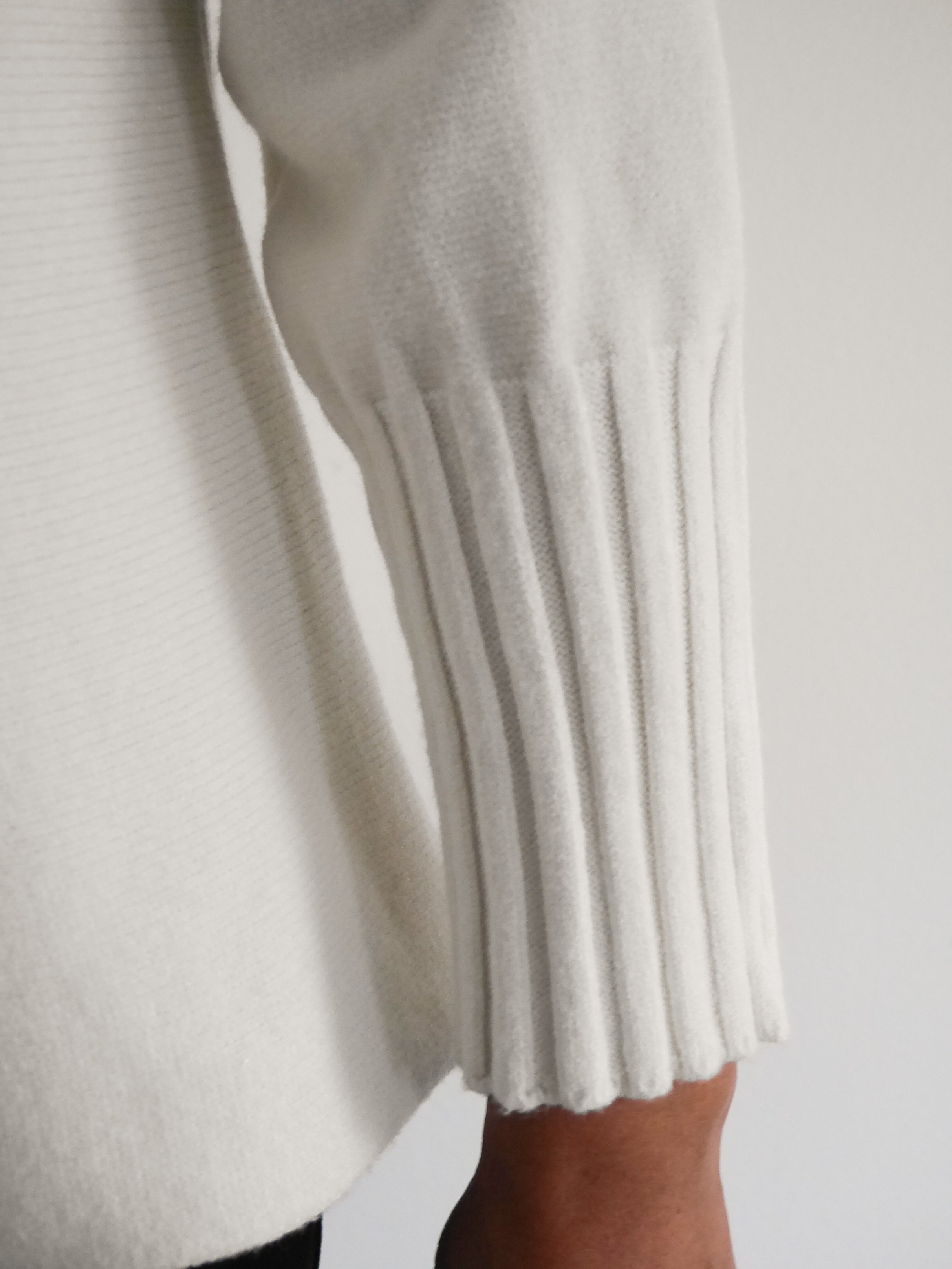 Amara Knit Ivory