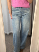 Melly & Co Wide Leg Jeans