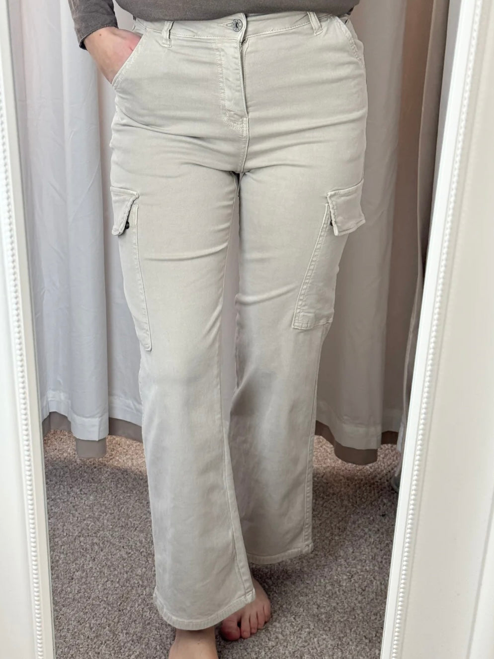 Melly & Co Beige Cargo Jeans