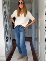 Mid Indigo Barrel Leg Jean