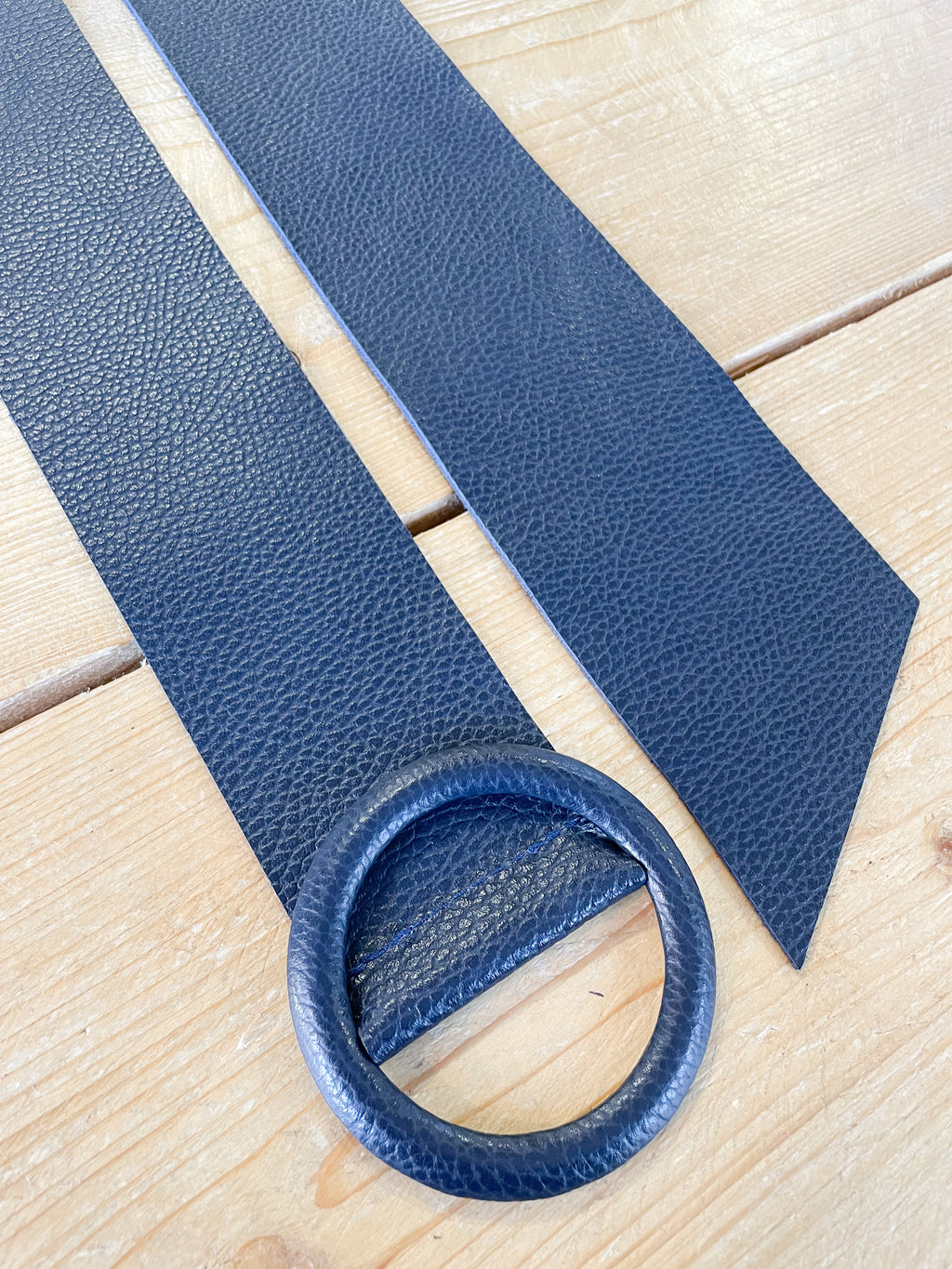 Leather Ring Buckle Belt Navy