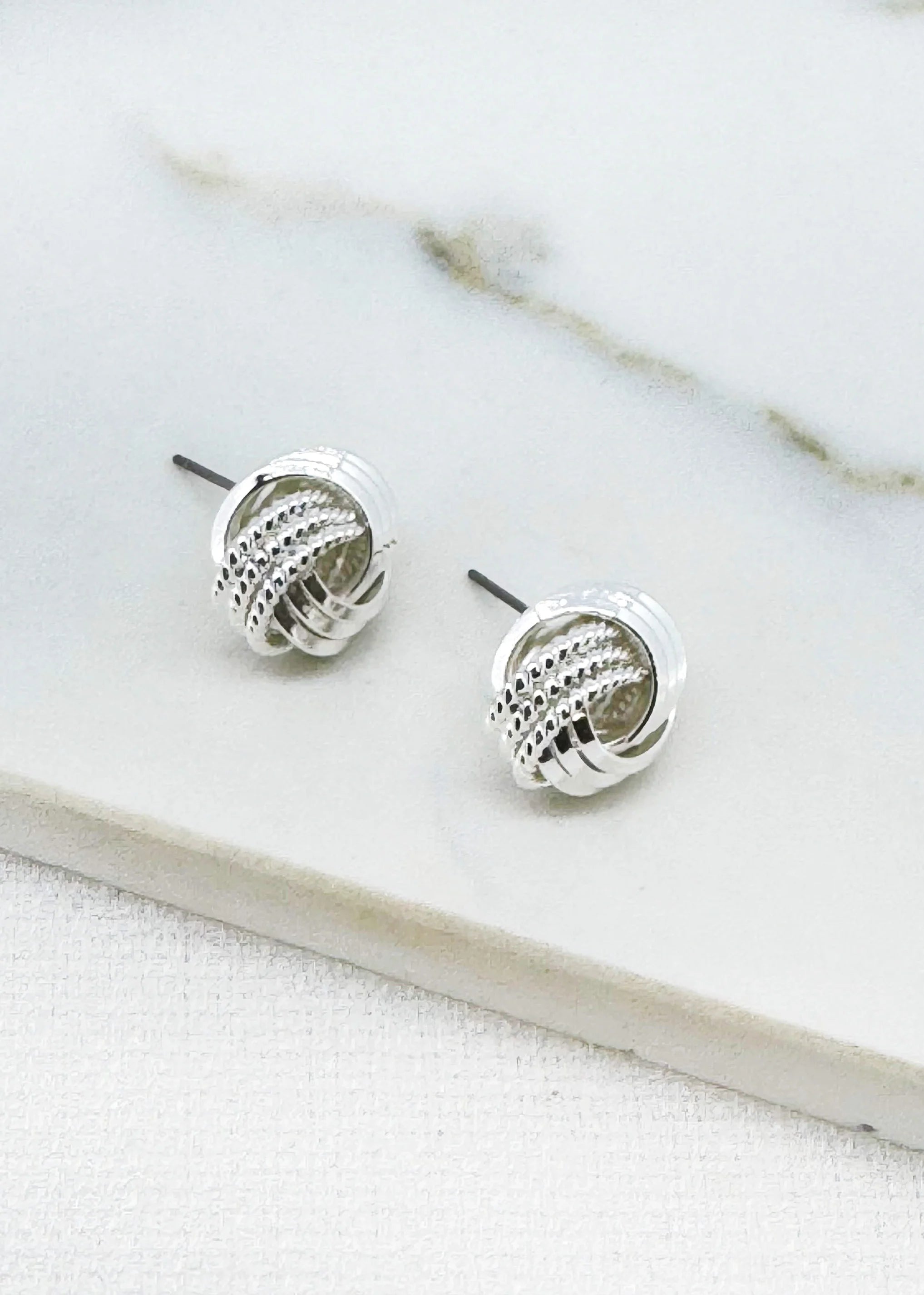 Silver knot stud earring