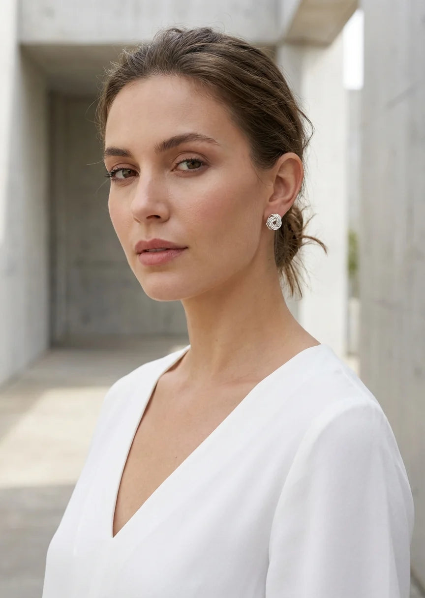 Silver knot stud earring
