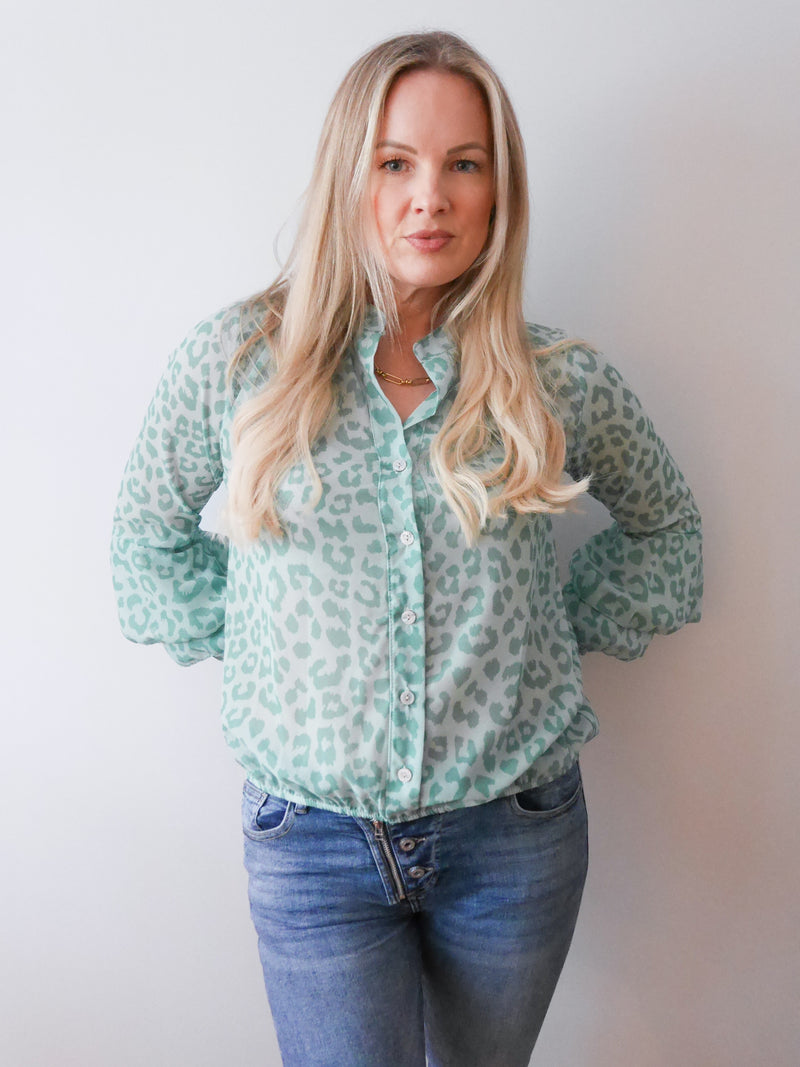 Anika Blouse Leopard Green