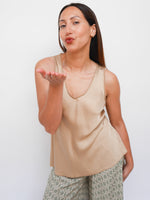 Megan Vest Camel