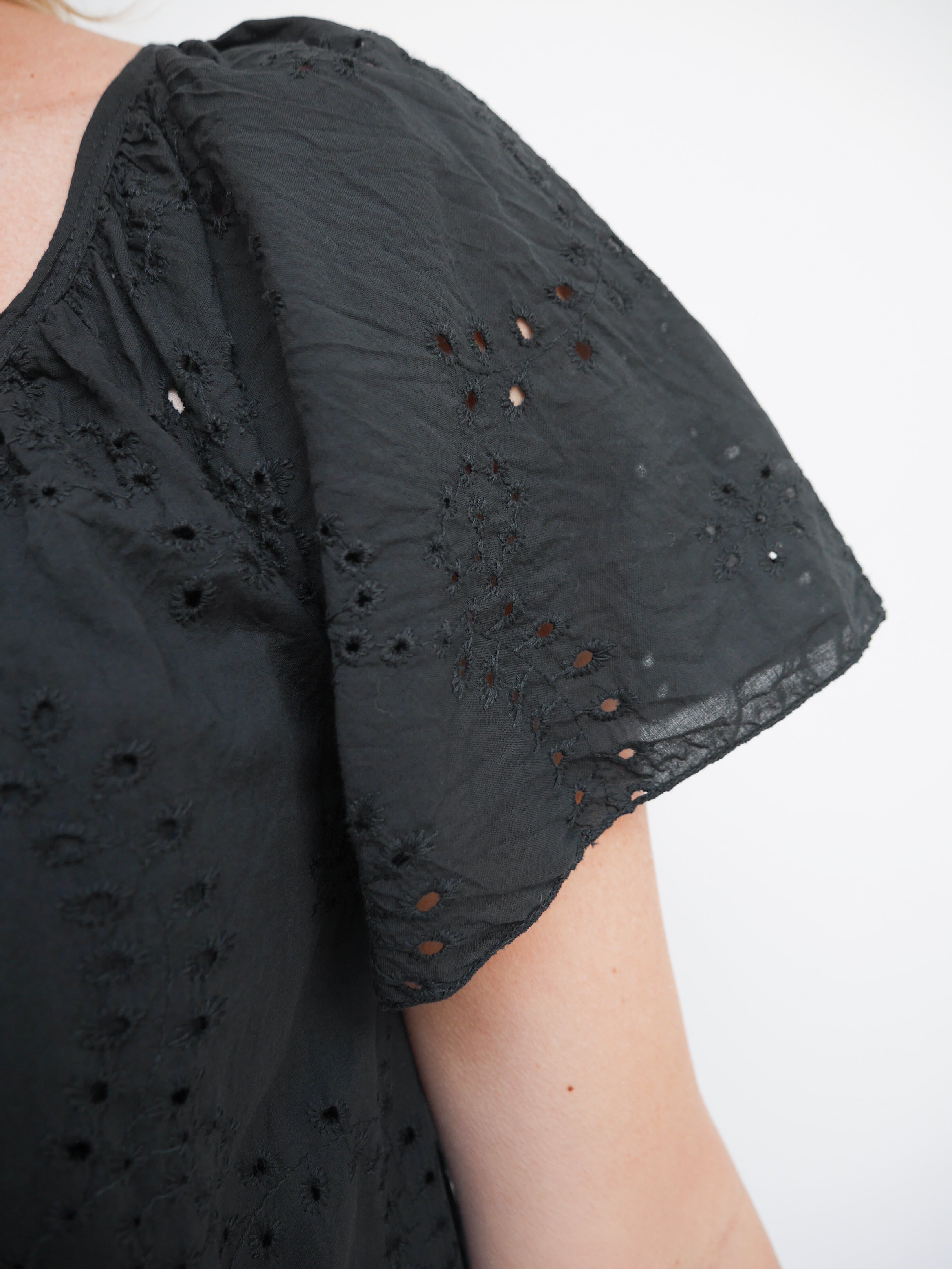 Nia Dress Black