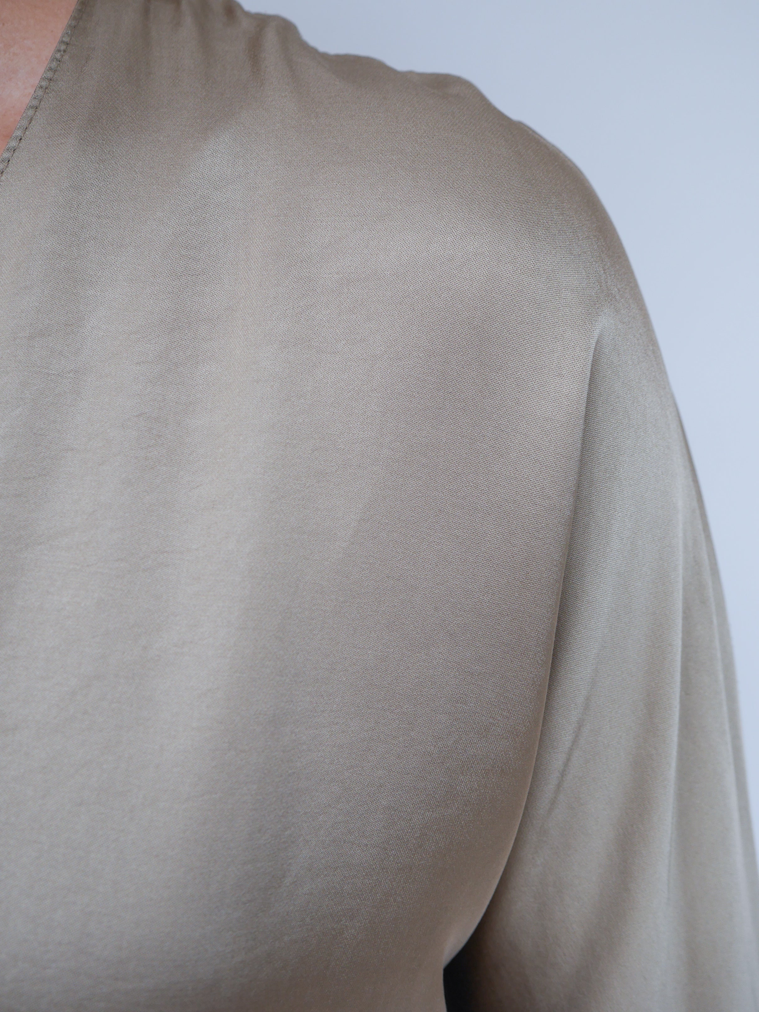 Leonie Blouse Camel