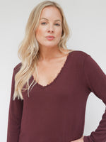 Amy Long Sleeve Tee Bordo