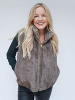 Arabella Gilet Mocha