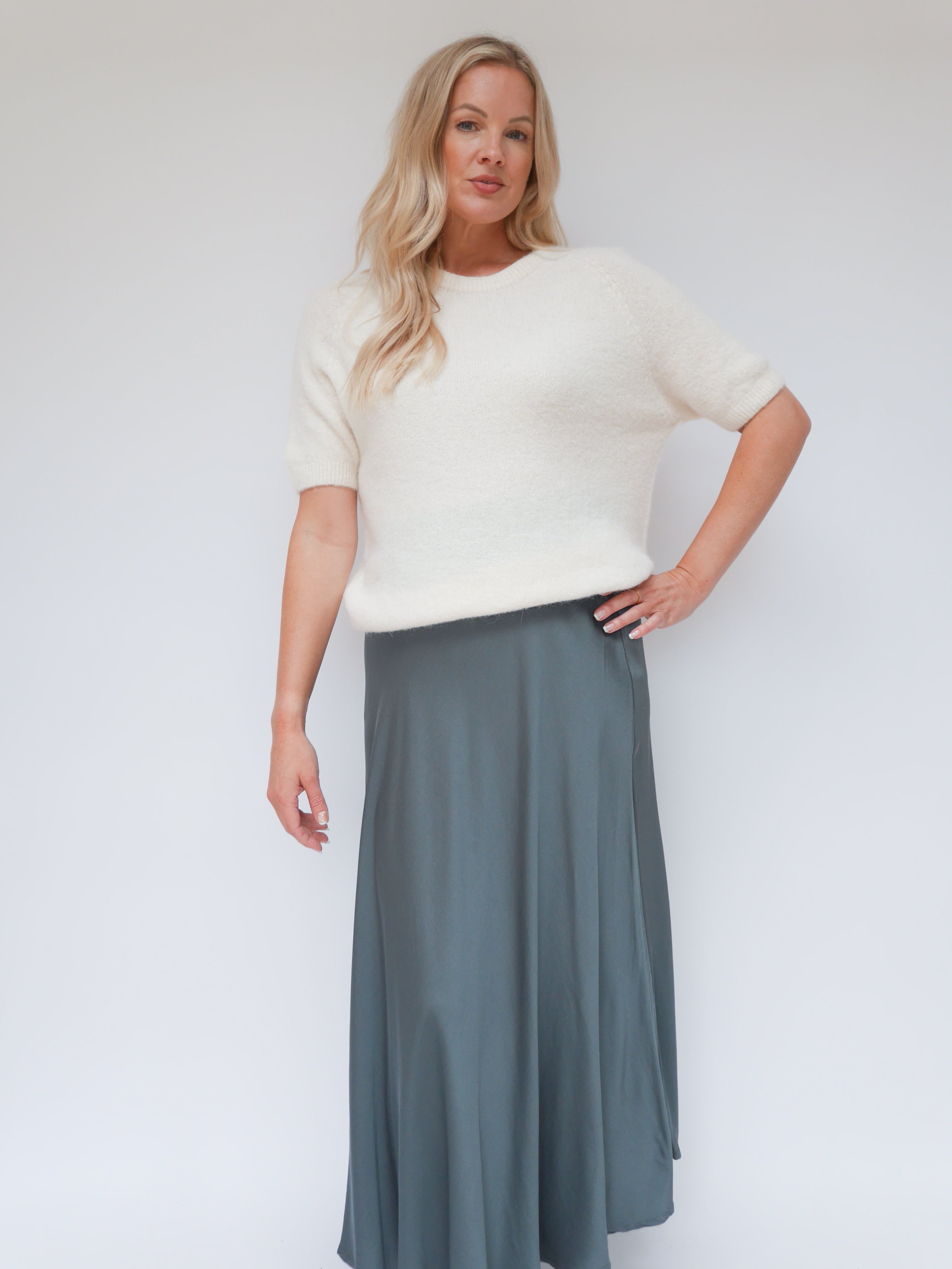 Jade Skirt Grey