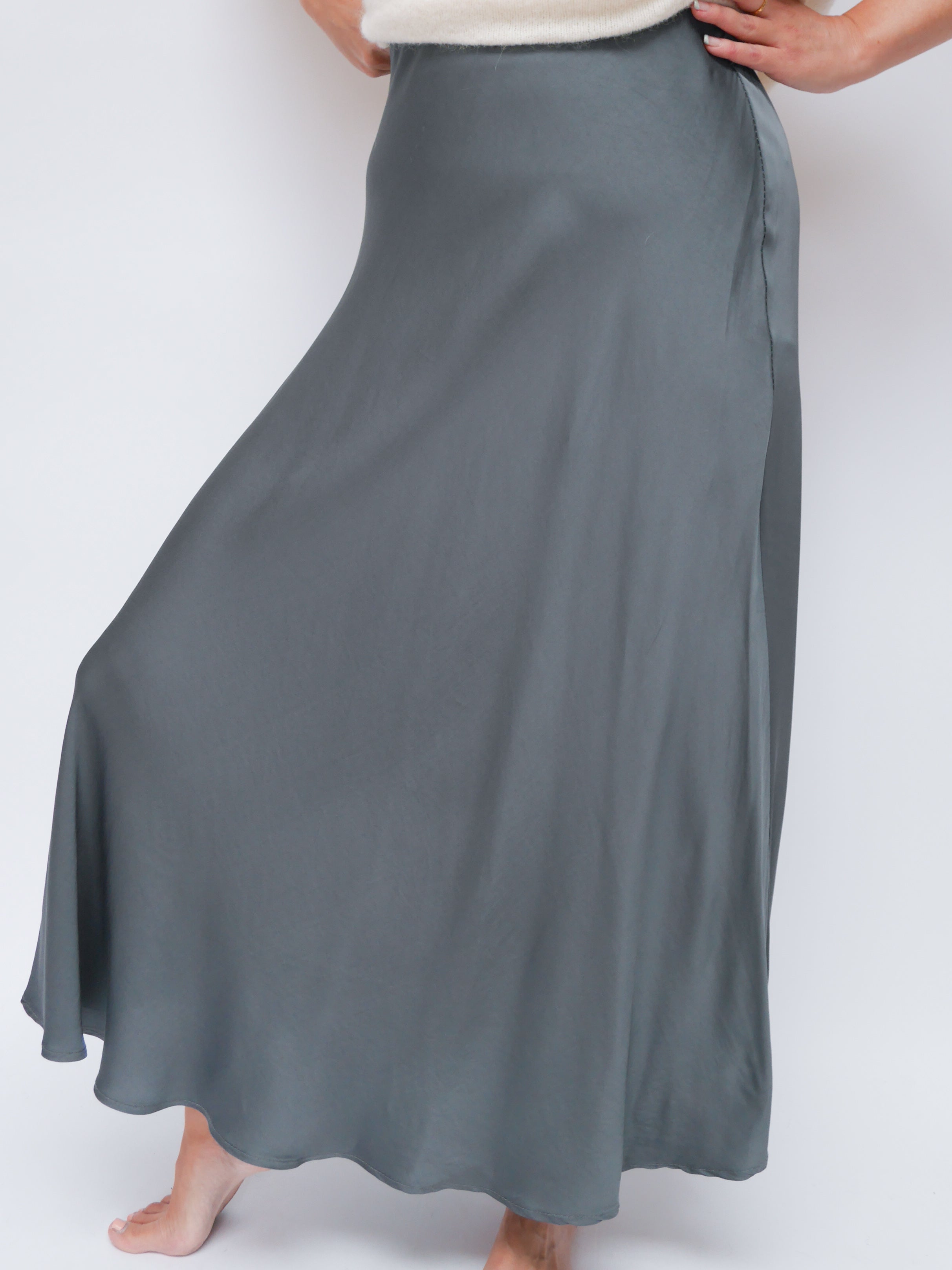 Jade Skirt Grey