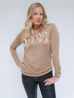 Susie Top Camel