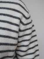 Nikki Knit Ivory & Grey