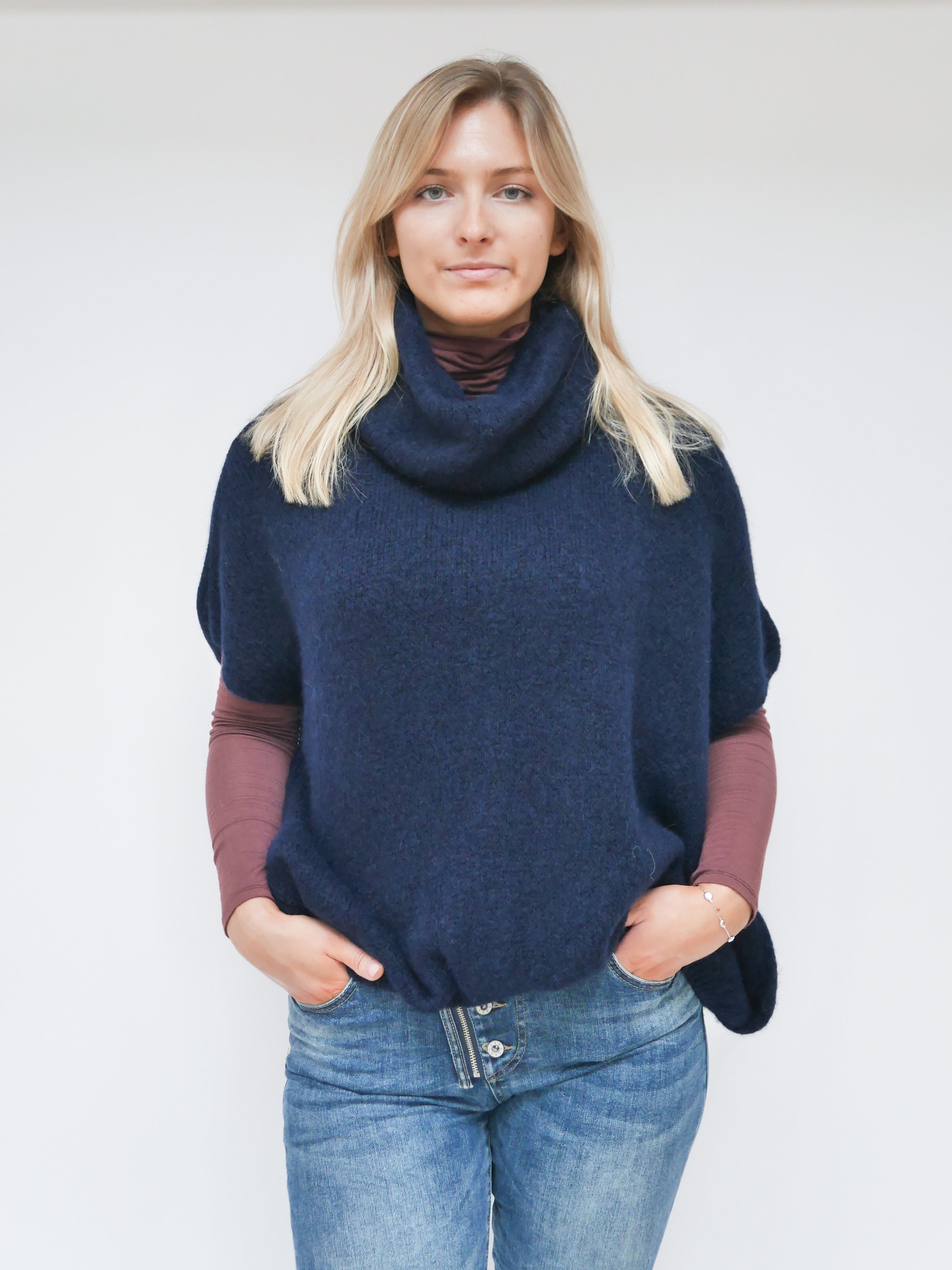 Lana Knit Navy