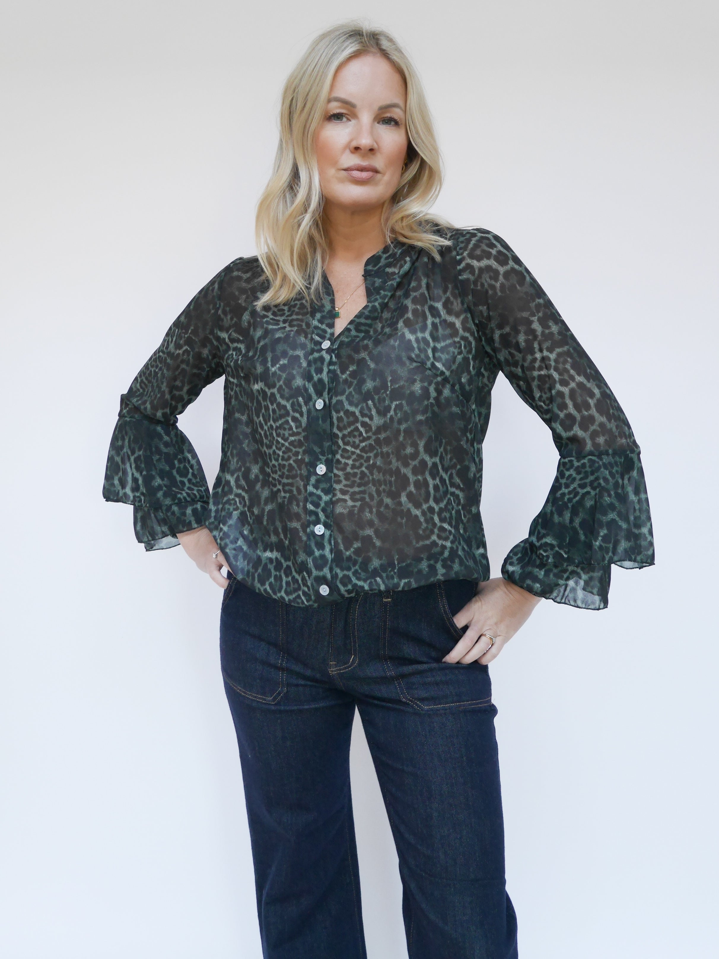 Anika Blouse Khaki Leopard