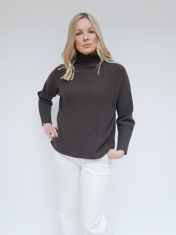 Amara Knit Chocolate