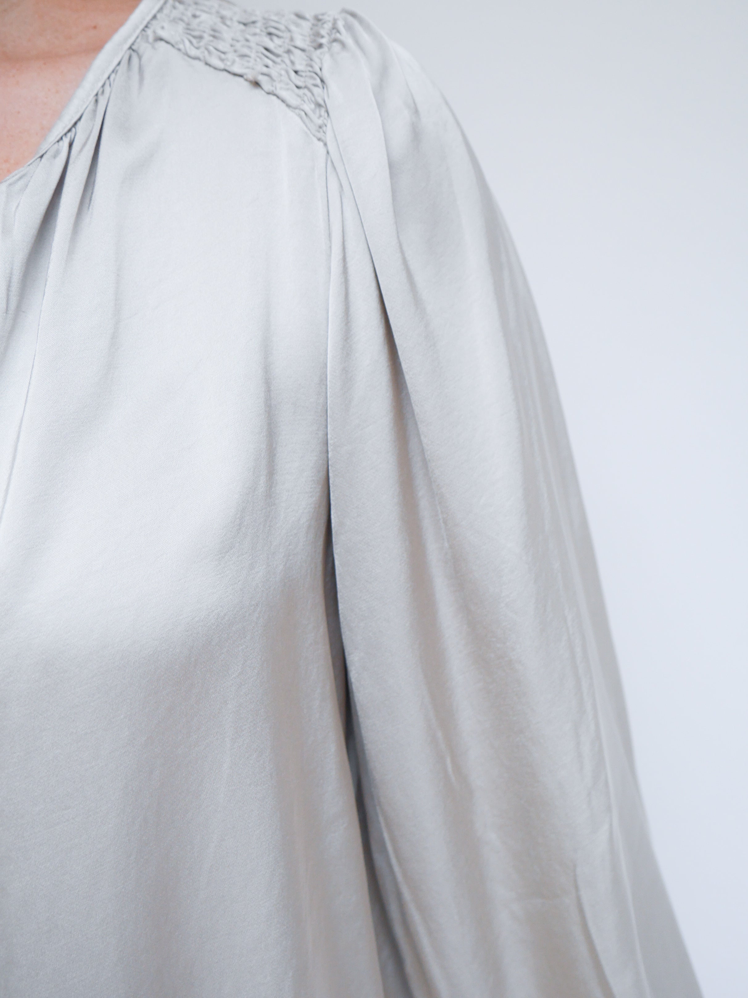 Tori Blouse Mink