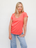 Skye Tee Coral