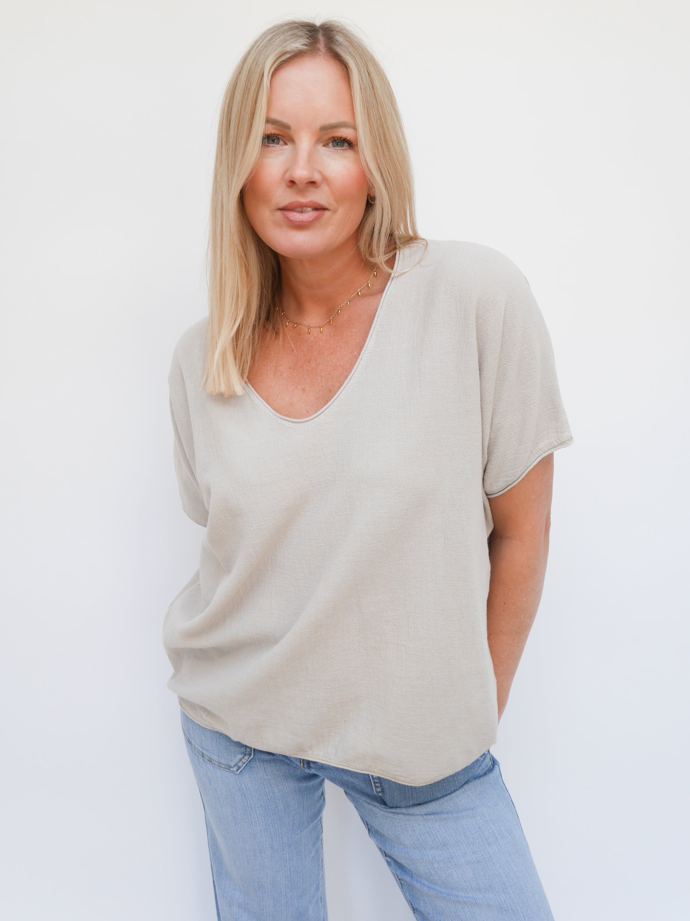 Faye Top Stone
