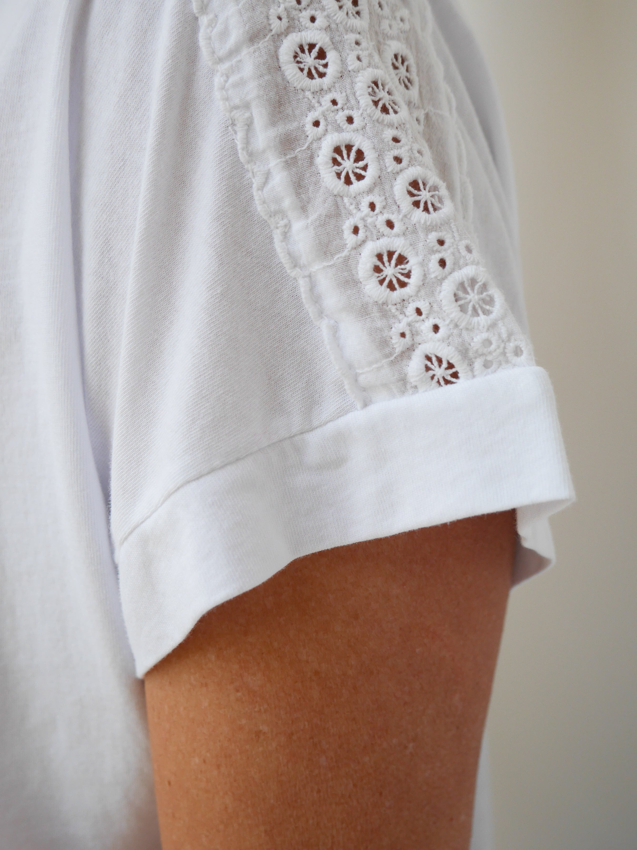 Belle T-Shirt White