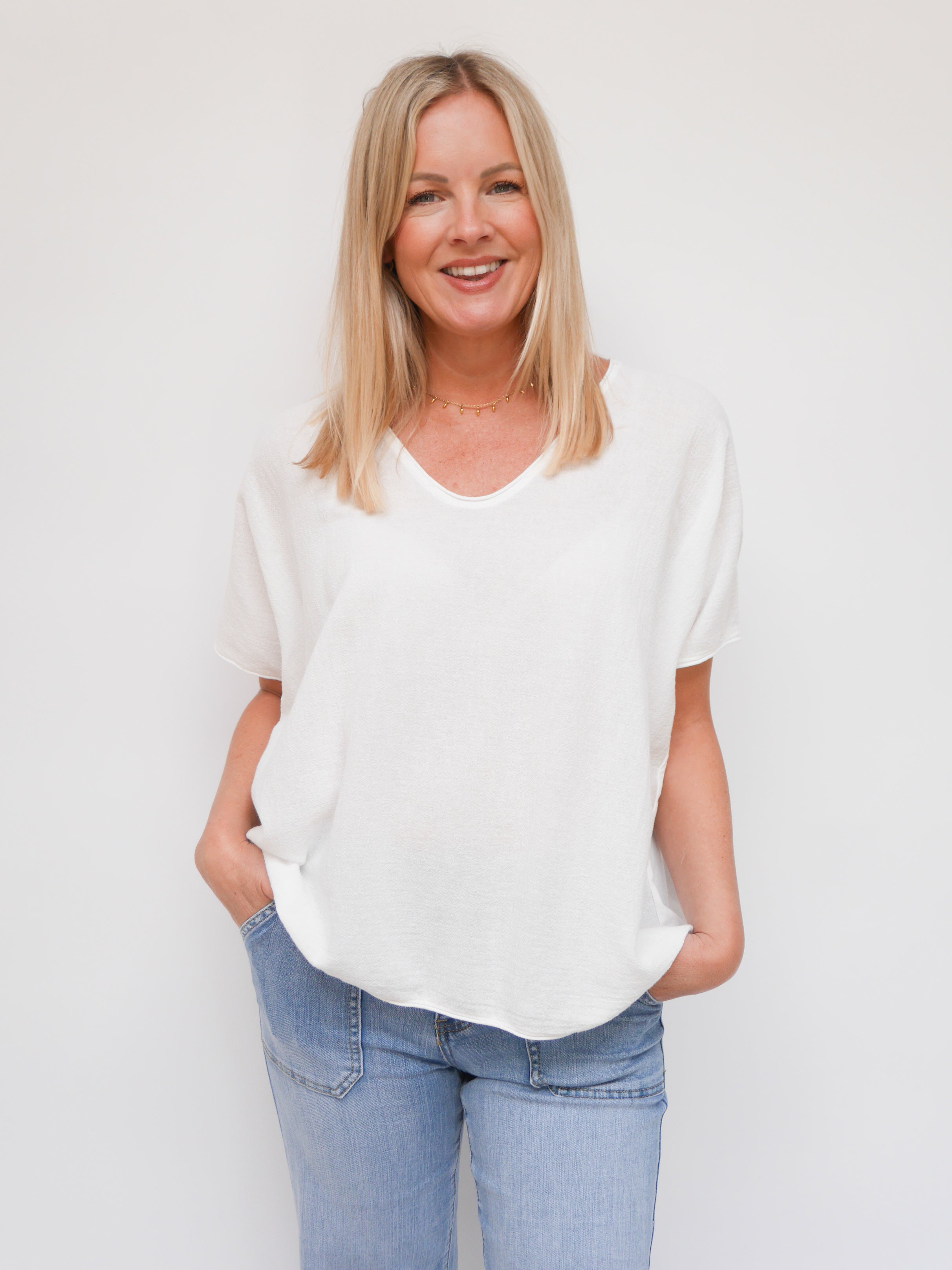 Faye Top White
