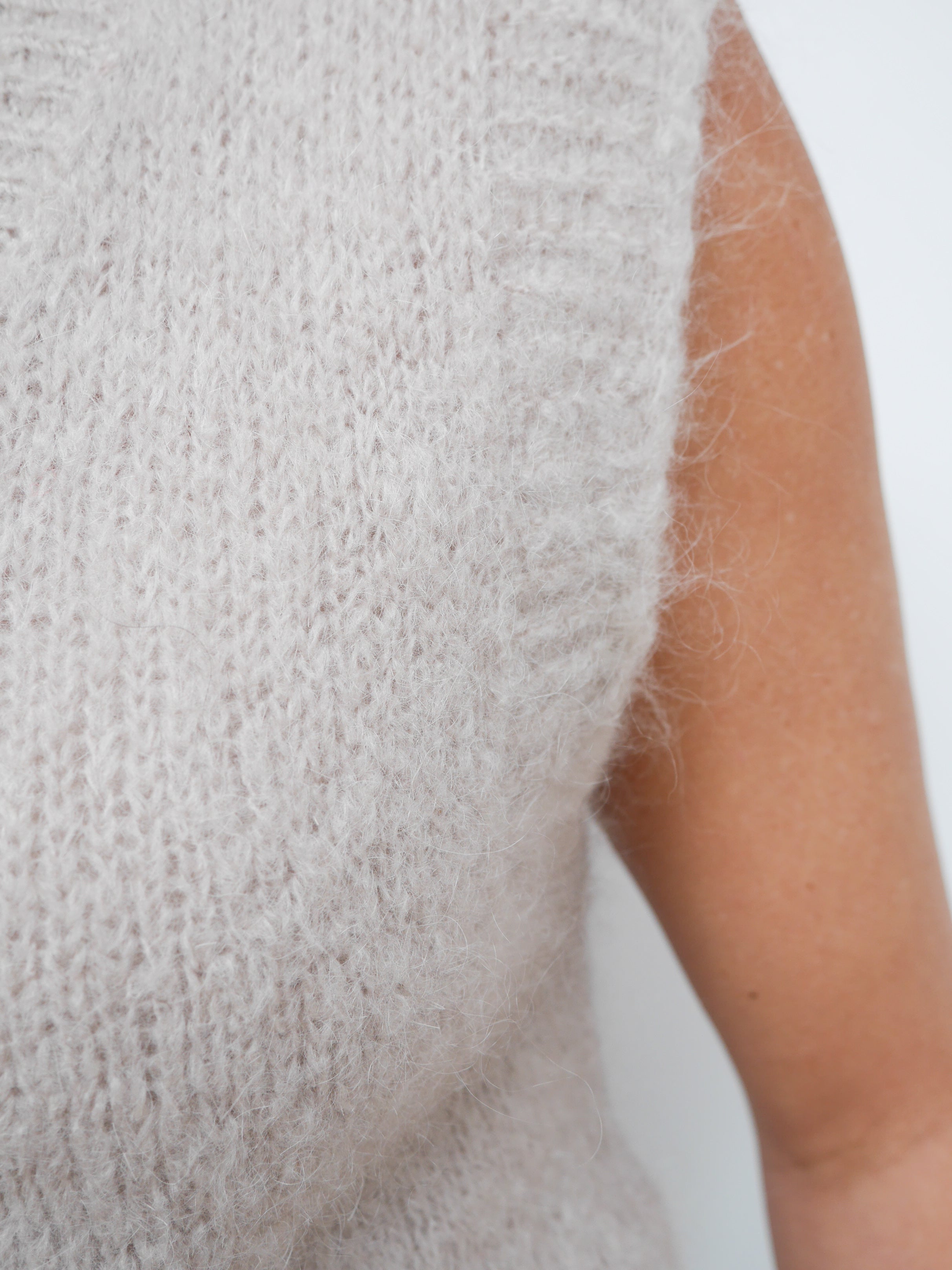 Alba Mohair Tank Stone