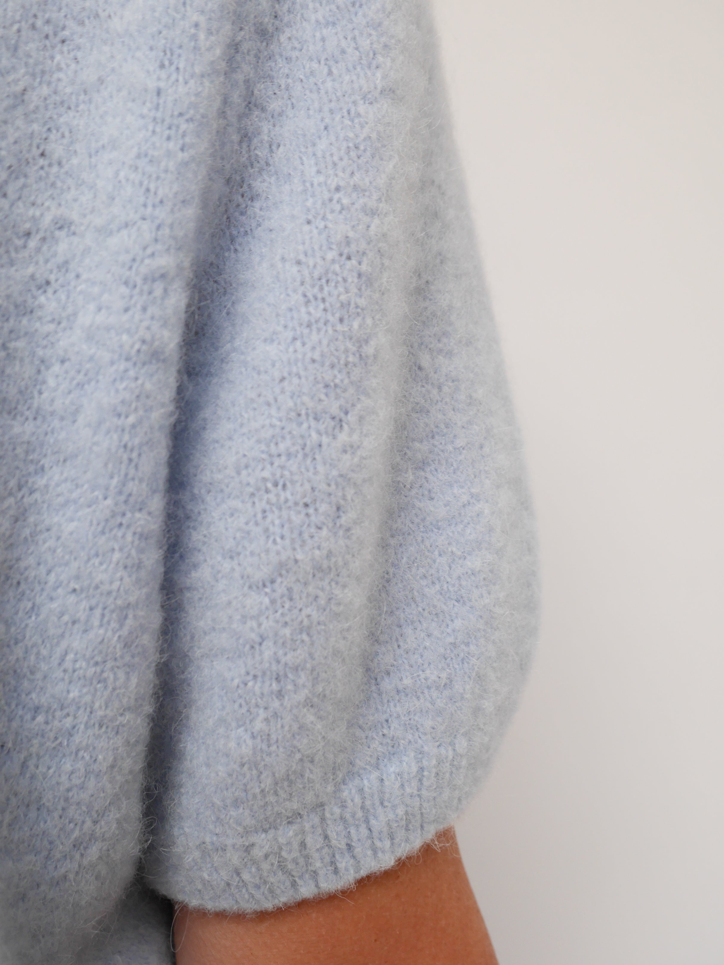 Jemma Alpaca Cardigan Baby Blue