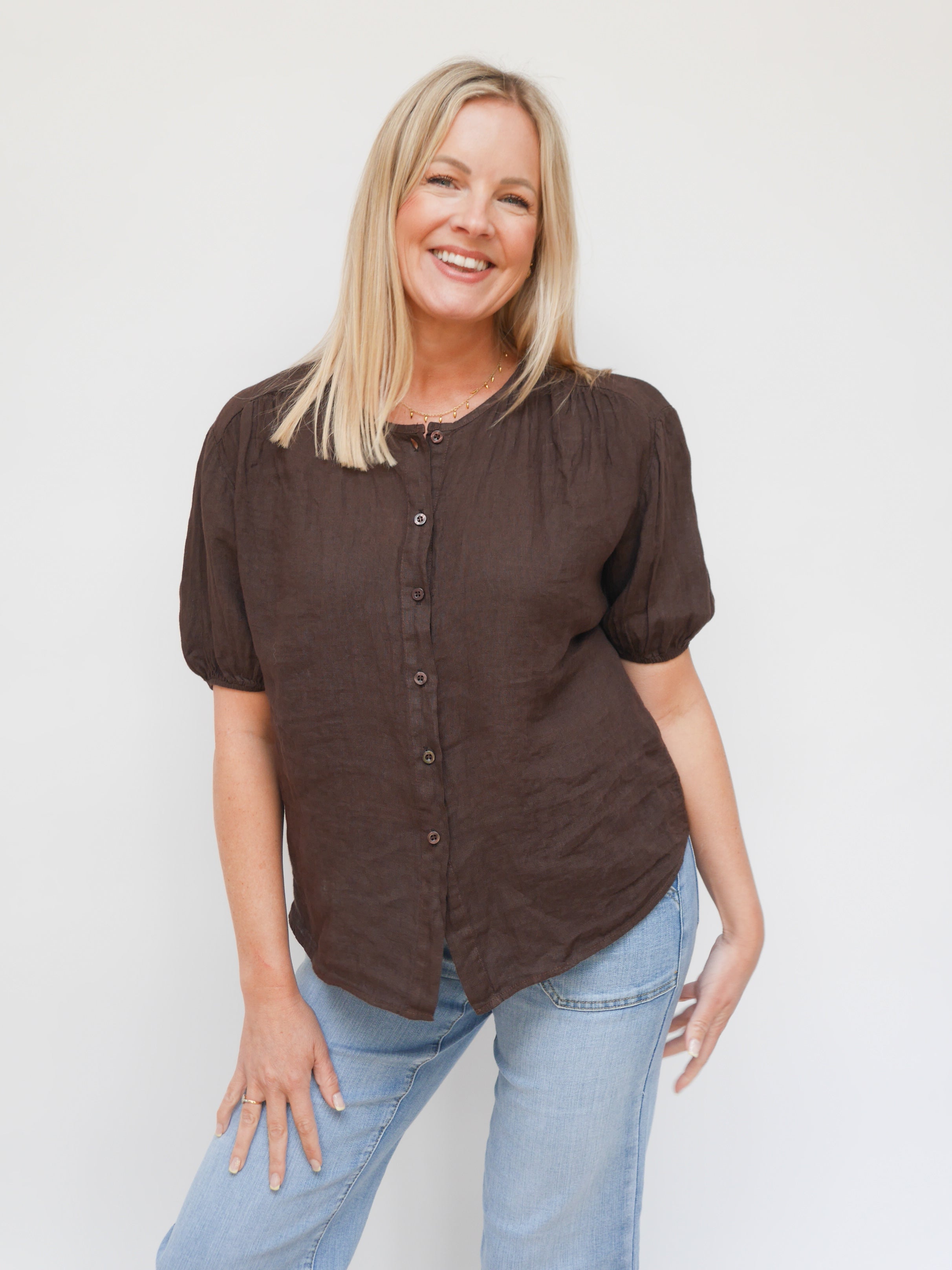 Amanda Linen Blouse Chocolate