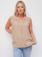 Keira Blouse Camel