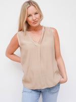 Keira Blouse Camel
