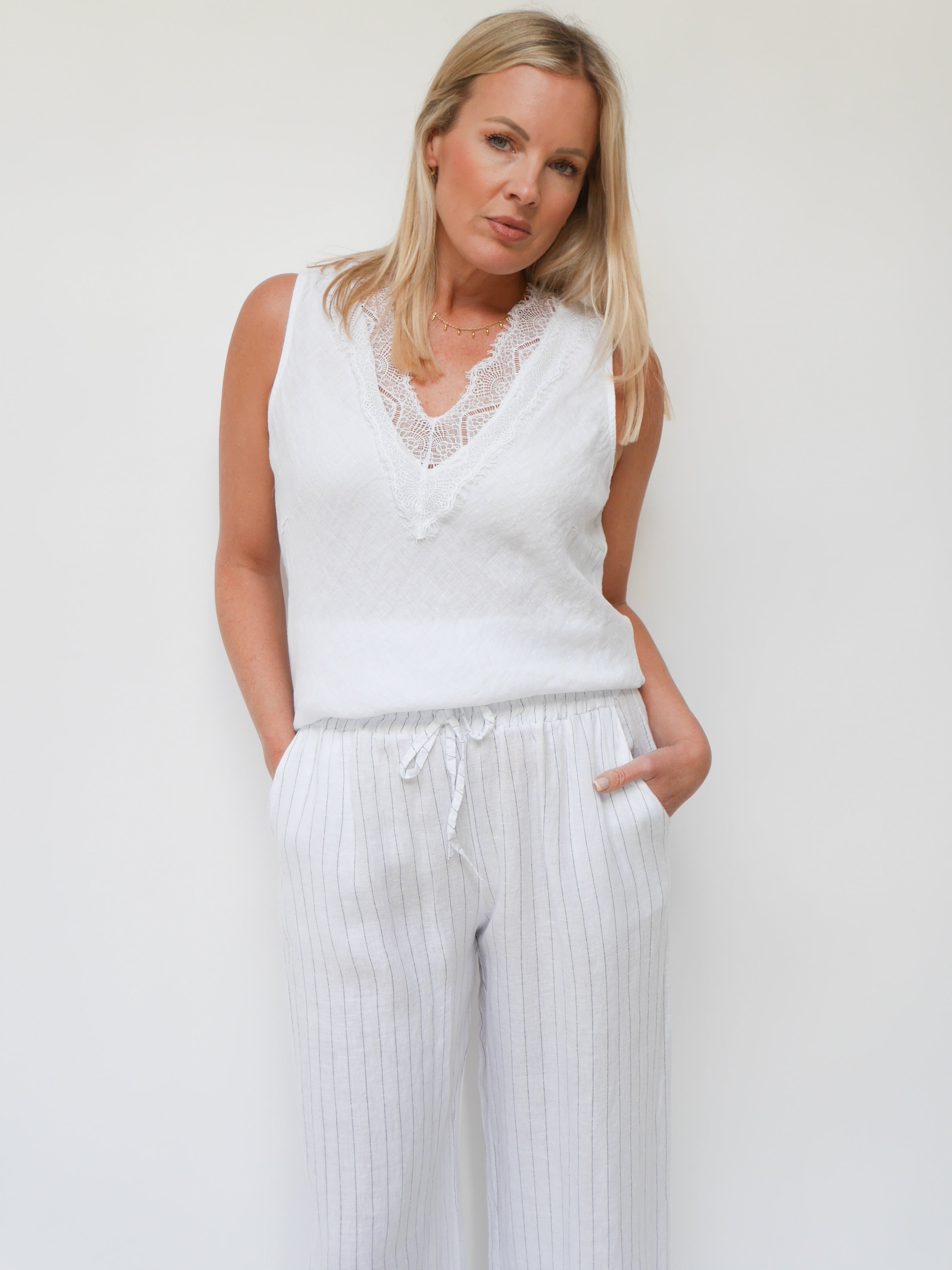 Lola Linen Trs White