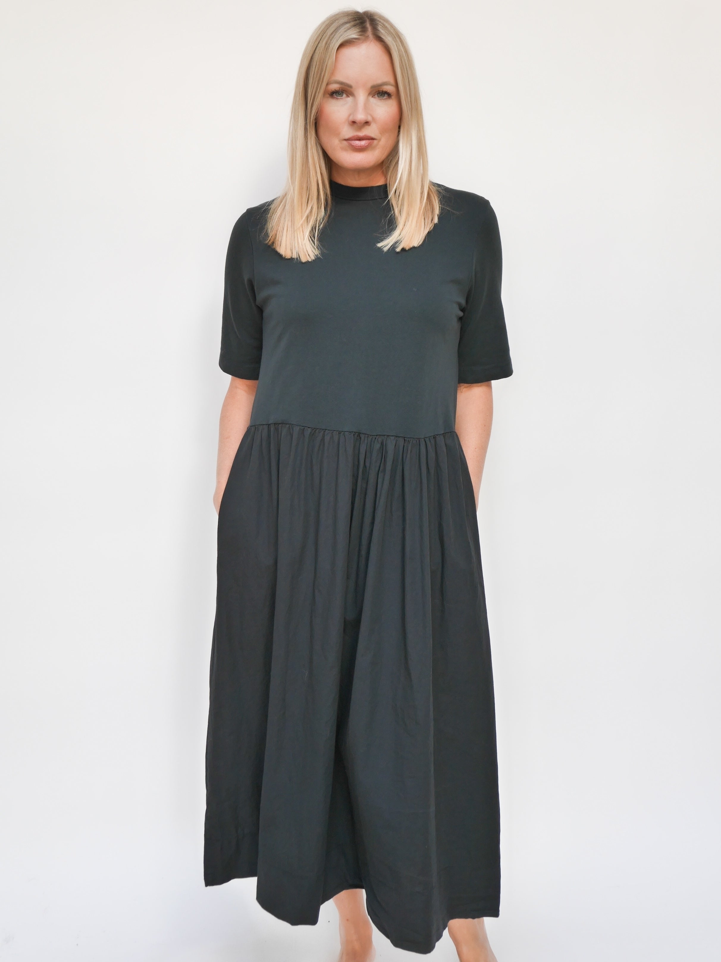 Monica Dress Black