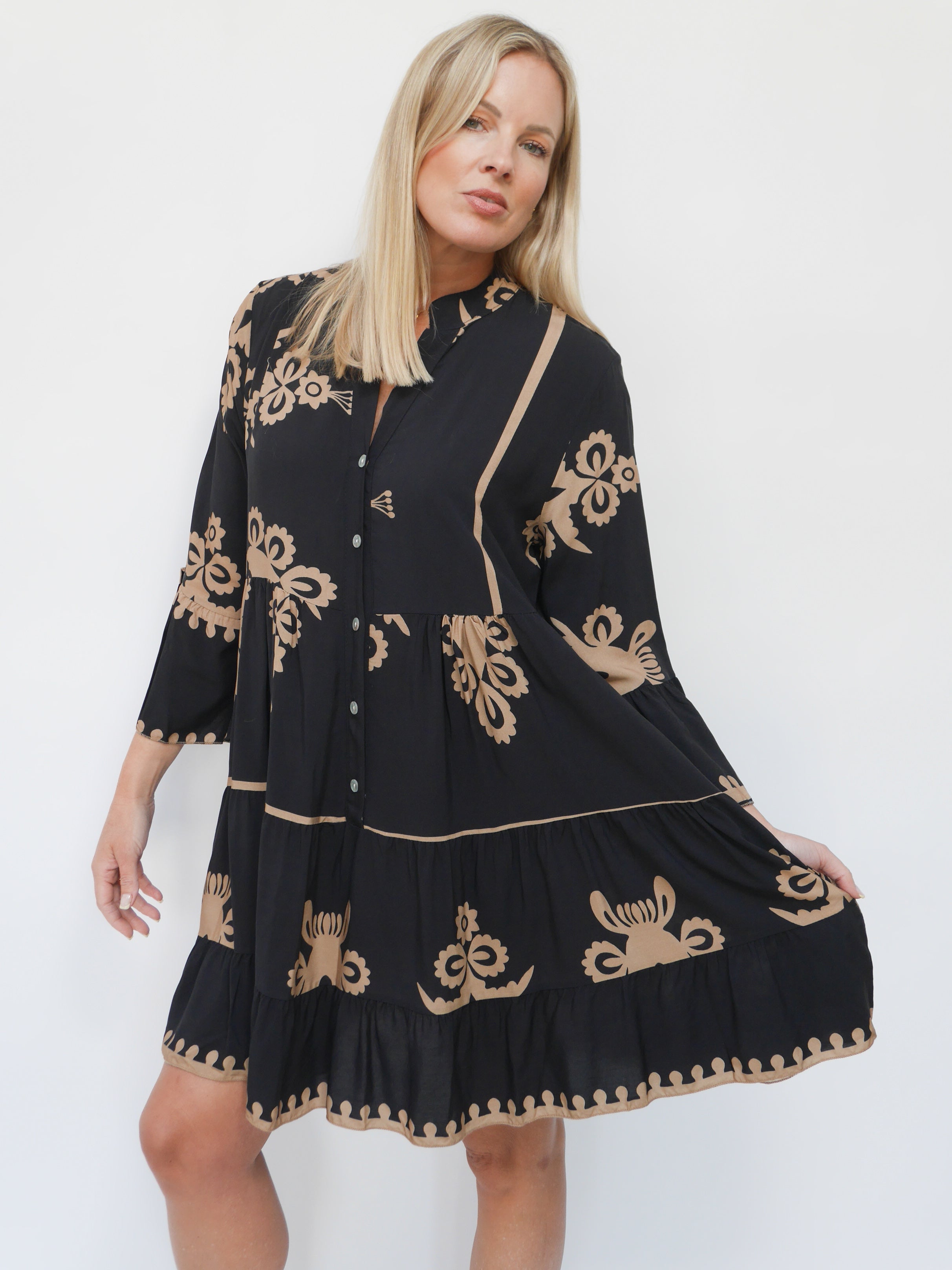 Victoria Dress Black & Camel