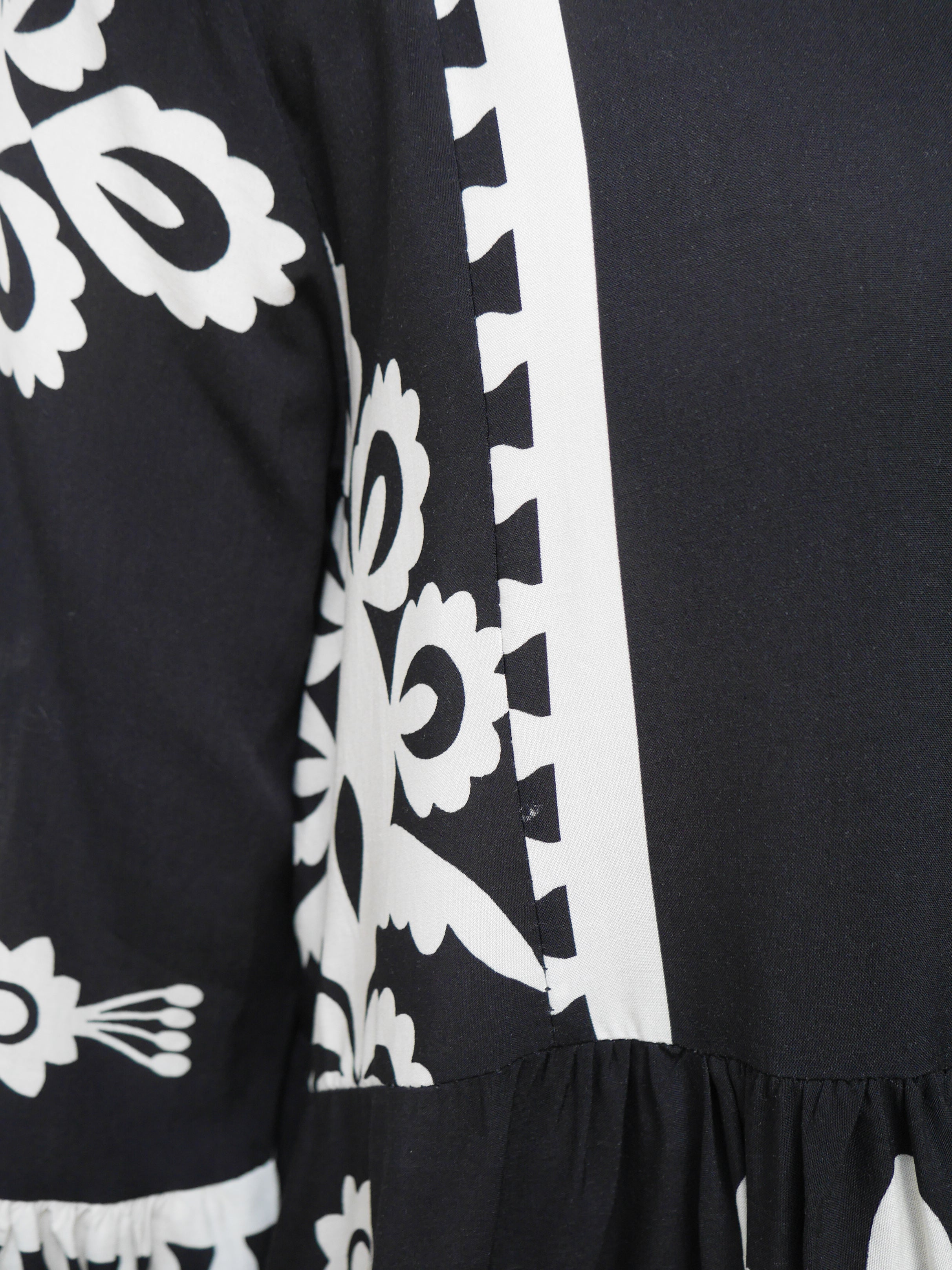 Victoria Dress Black & Ecru