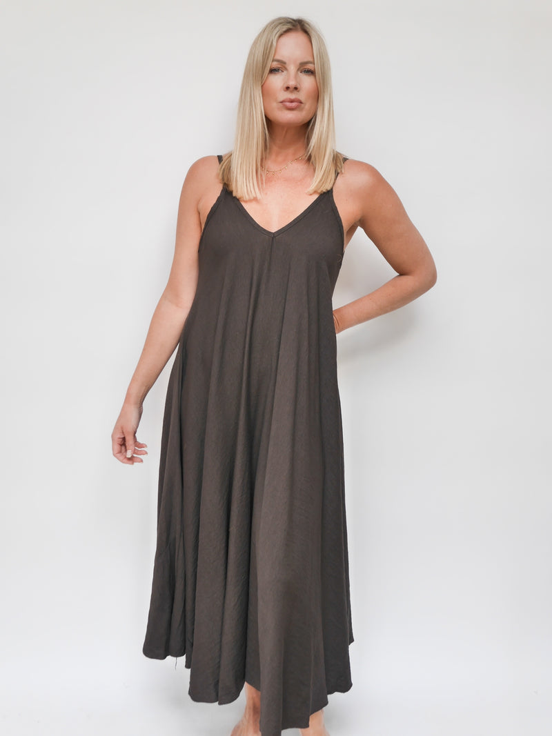 Kira Dress Chocolate