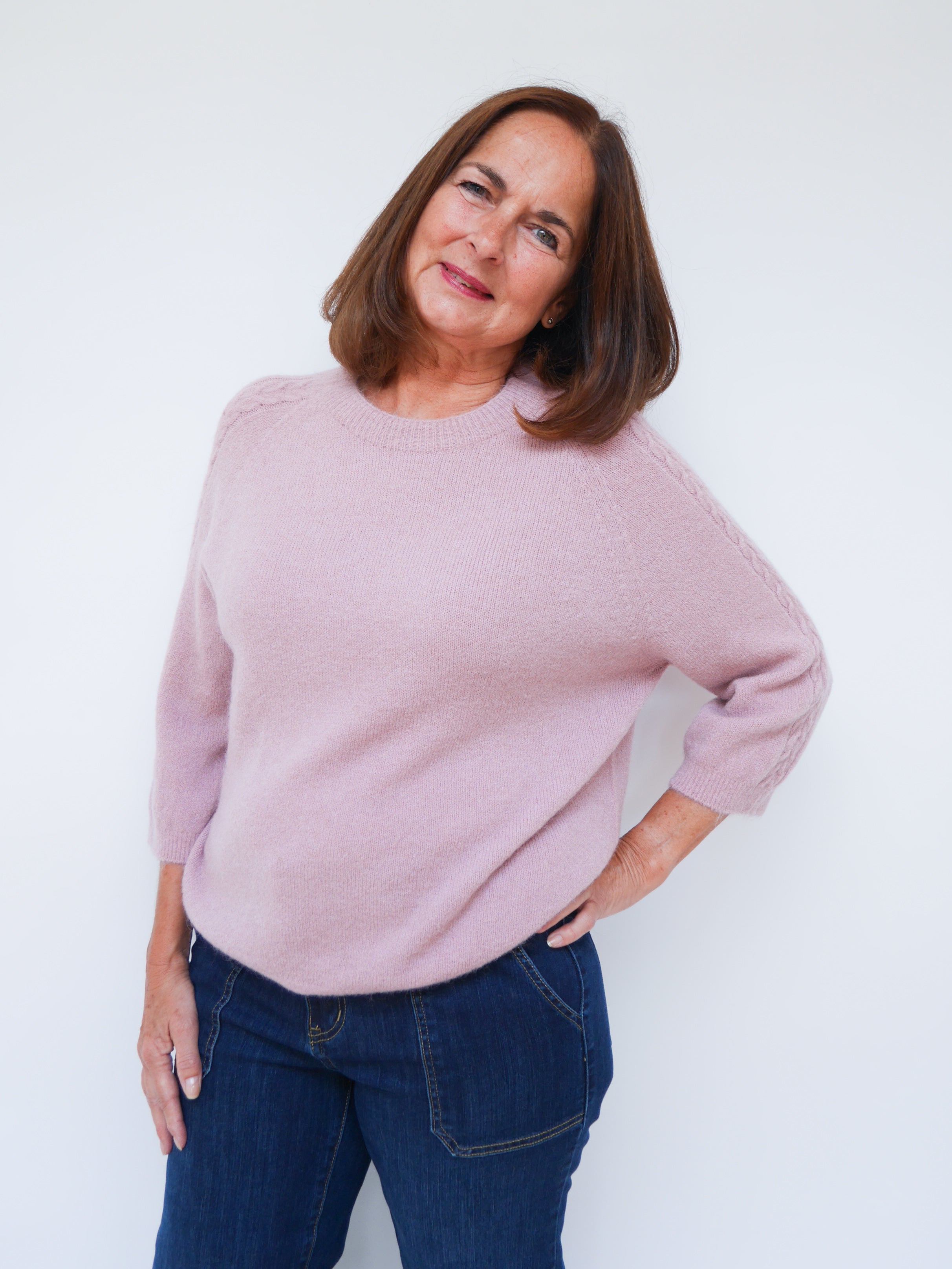 Faye Knit Rose