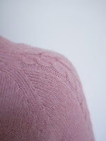Faye Knit Rose