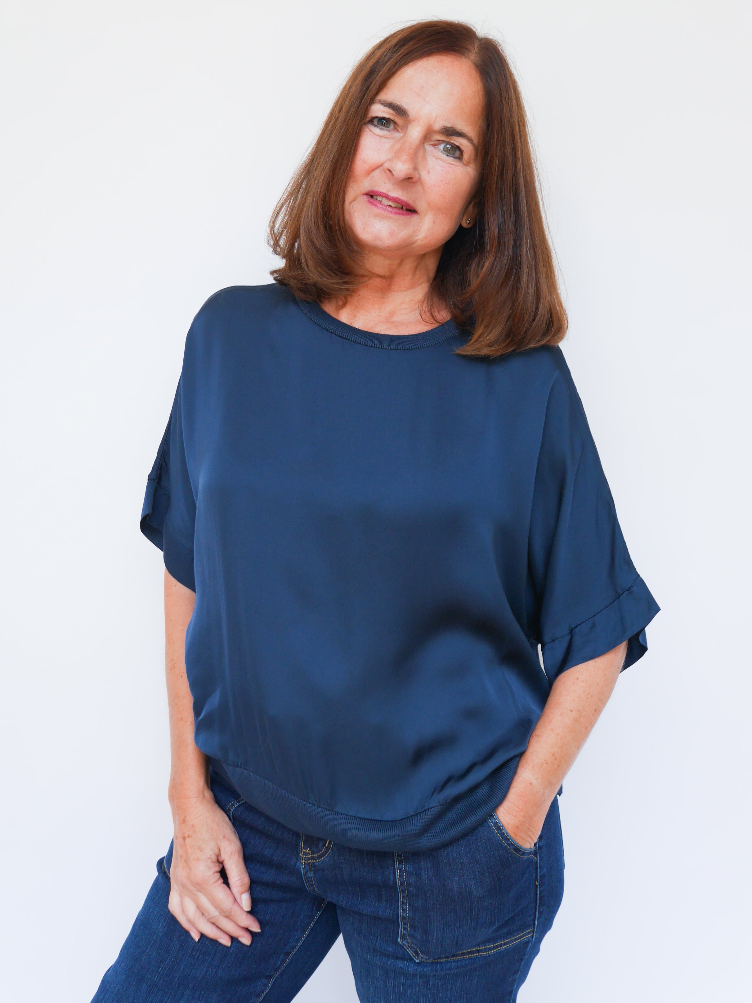 Felicity Navy