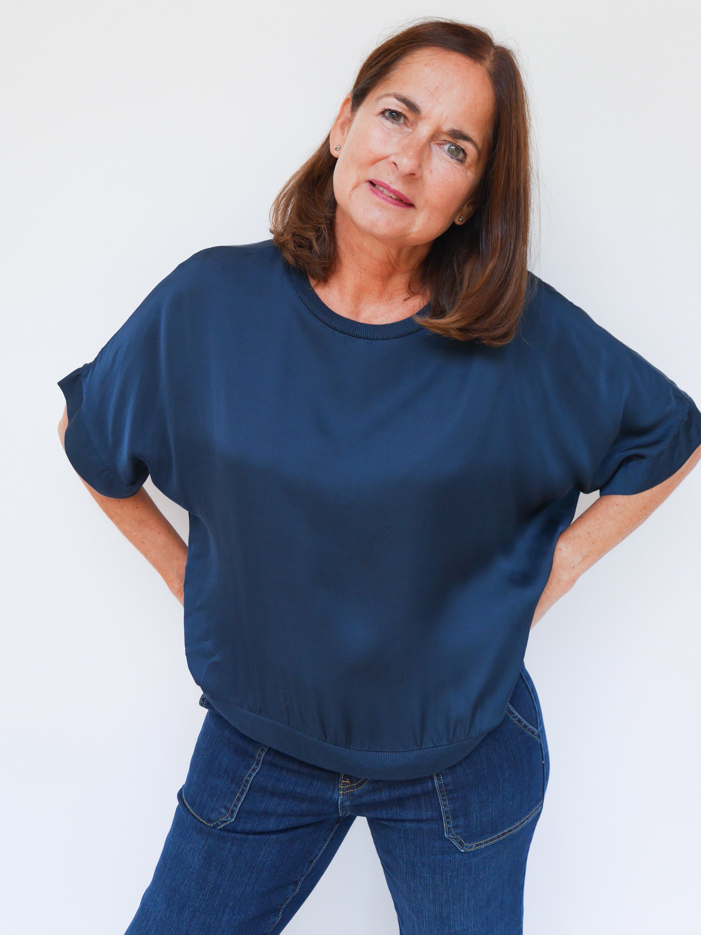 Felicity Navy