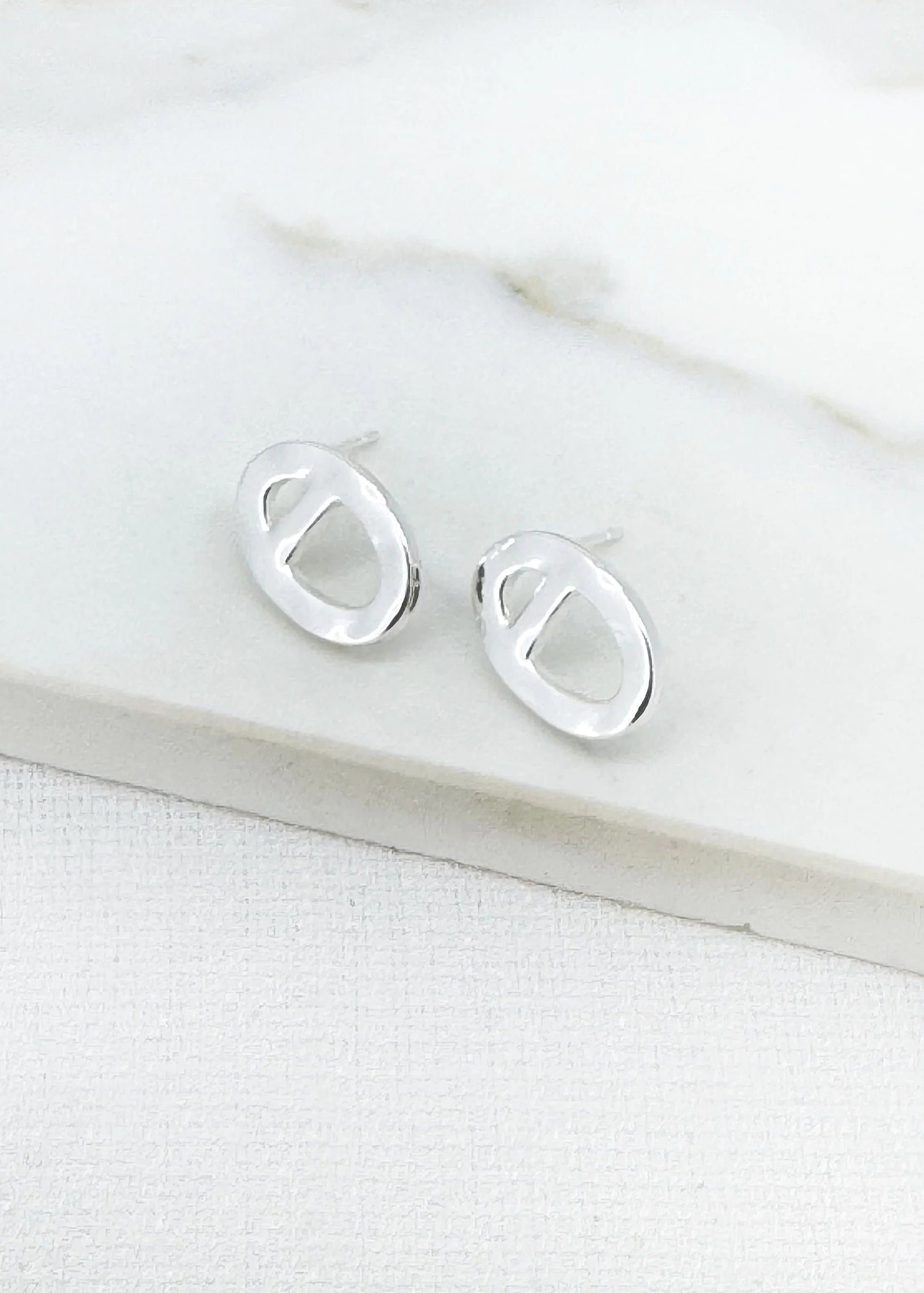 Silver oval earring