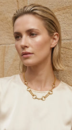 Short gold chain necklace with softbit design