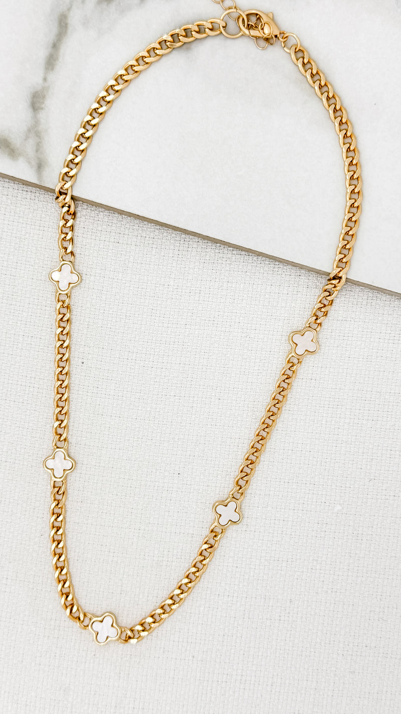 Envy Gold Curb Chain & White Fleur Necklace