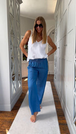 Hetty Vest White