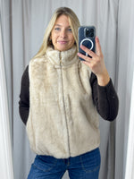 Arabella Gilet Beige